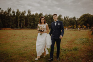 sesja poslubna w Stajni Morgan Balczewo fotograf na wesele Poznan Wloclawek Torun Swiatlo i emocje pl (20)
