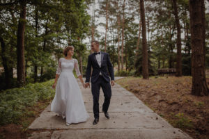 sesja poslubna  plener jezioro plaza las Chomiaza Szlachecka fotograf na slub wesele Światło i Emocje (1)