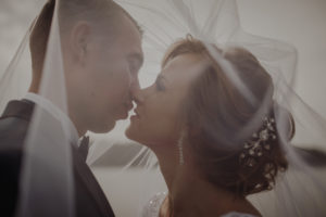 sesja poslubna  plener jezioro plaza las Chomiaza Szlachecka fotograf na slub wesele Światło i Emocje (15)