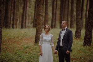 sesja poslubna  plener jezioro plaza las Chomiaza Szlachecka fotograf na slub wesele Światło i Emocje (24)