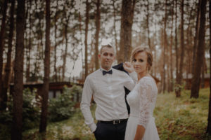 sesja poslubna  plener jezioro plaza las Chomiaza Szlachecka fotograf na slub wesele Światło i Emocje (31)
